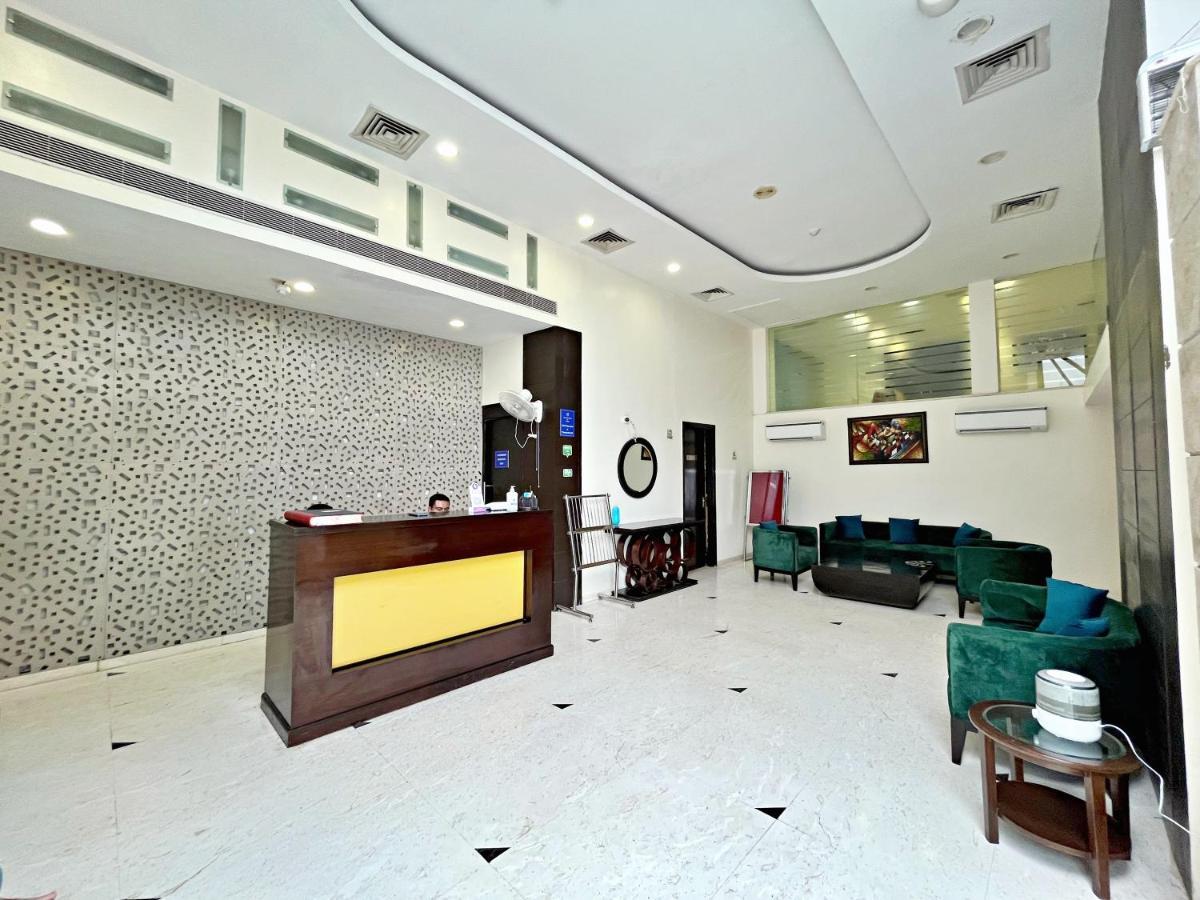 The Grand Orion - Kailash Colony New Delhi Buitenkant foto