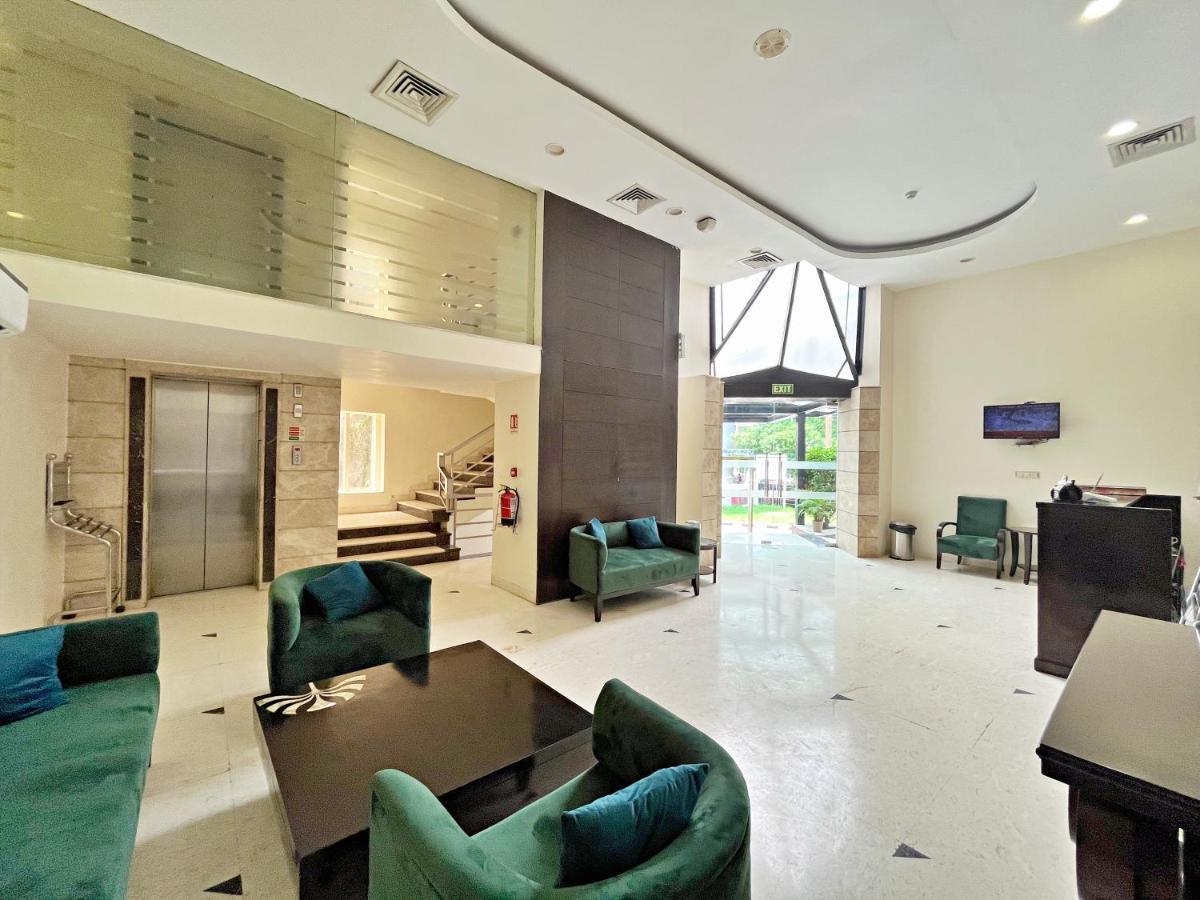 The Grand Orion - Kailash Colony New Delhi Buitenkant foto