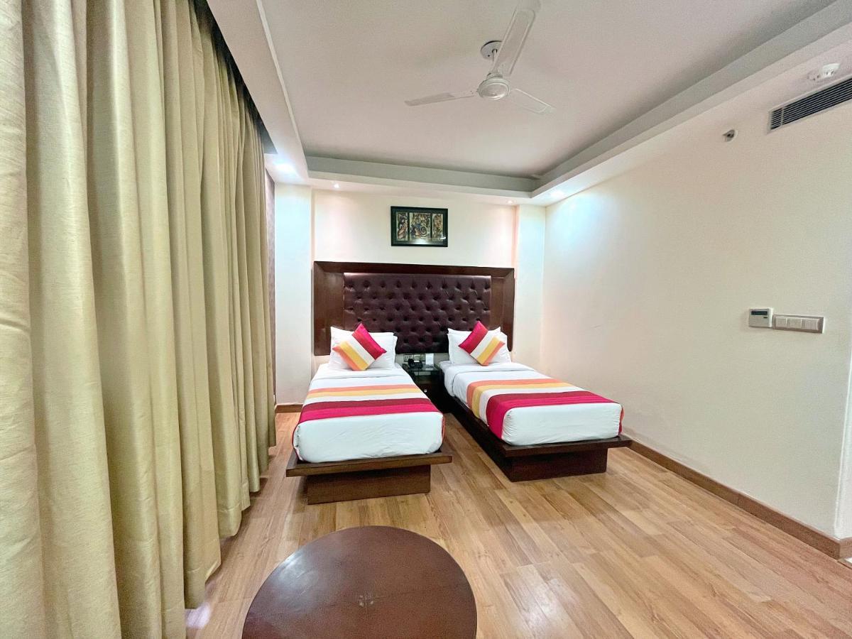 The Grand Orion - Kailash Colony New Delhi Buitenkant foto