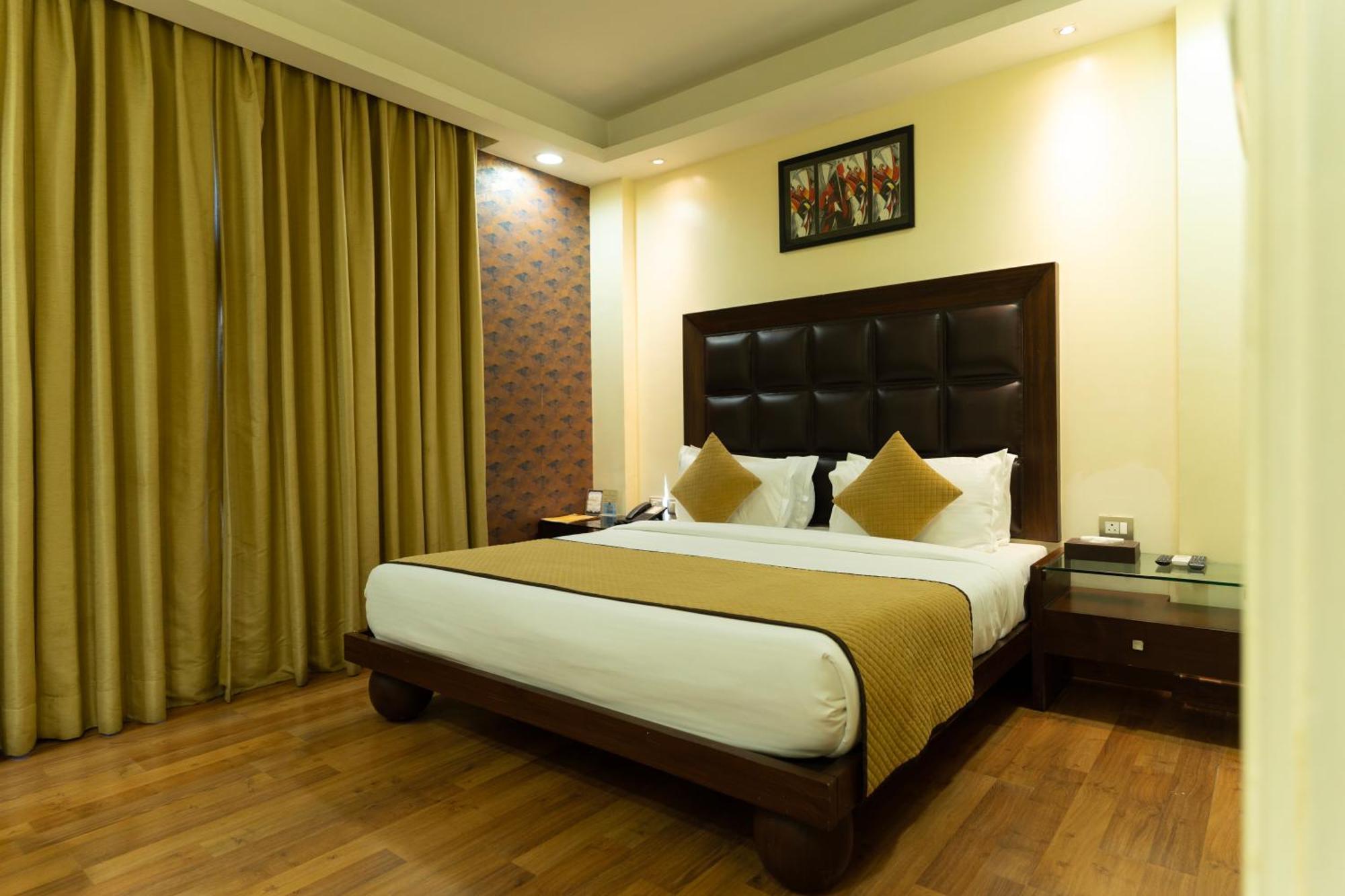 The Grand Orion - Kailash Colony New Delhi Buitenkant foto